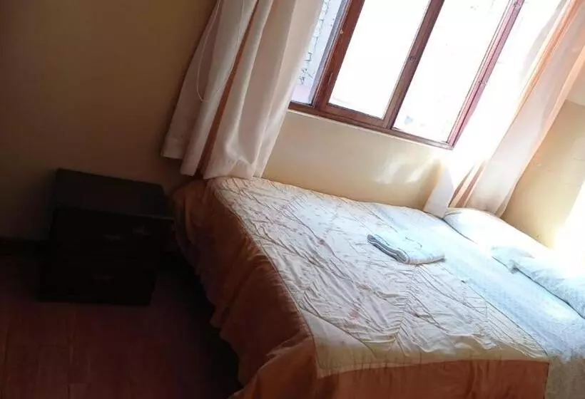 Retkeilymaja San Antonio