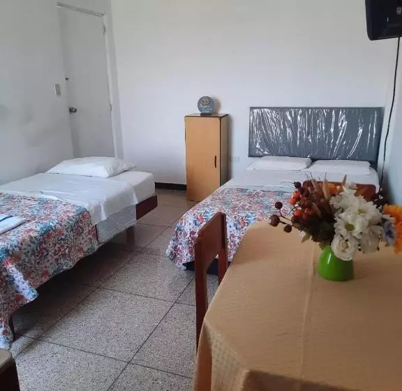 Retkeilymaja San Antonio