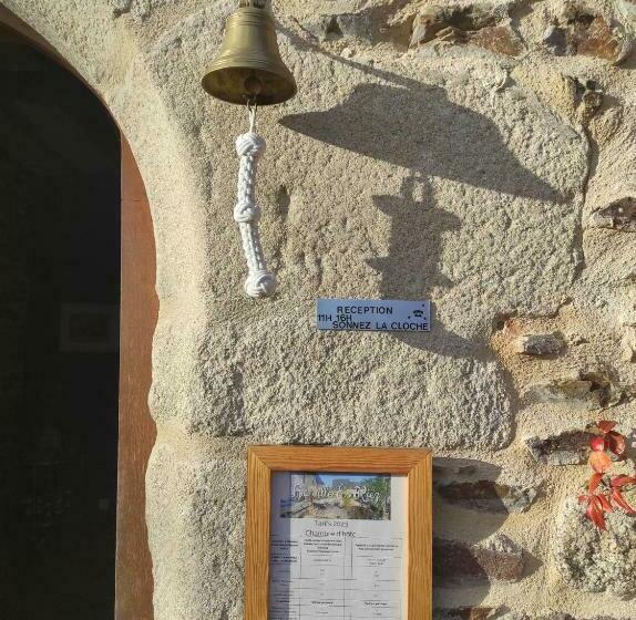 مبيت وإفطار La Ville Es Riez Chambre D Hôtes