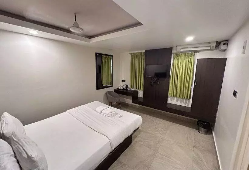 Hotelli Diviyum Manor