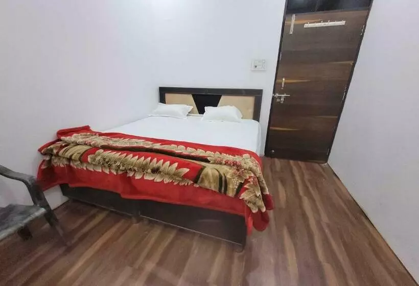 Hotelli Oyo 93457  City Heart