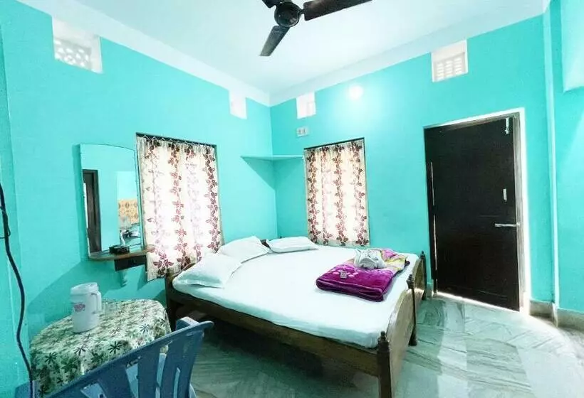 هتل Radha Krishna Holiday Home