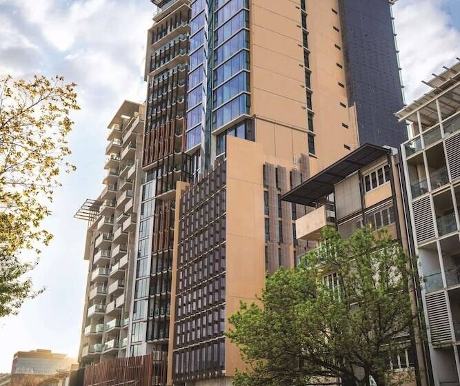 Vibe Hotel Adelaide