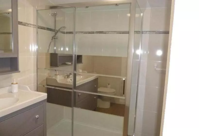 Majatalo Les Rives De La Dive Les Chambres 123 Coaching