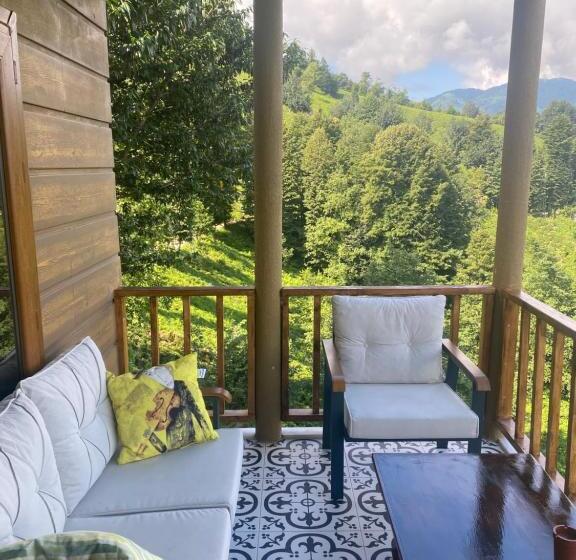 Paradise House   Bungalov