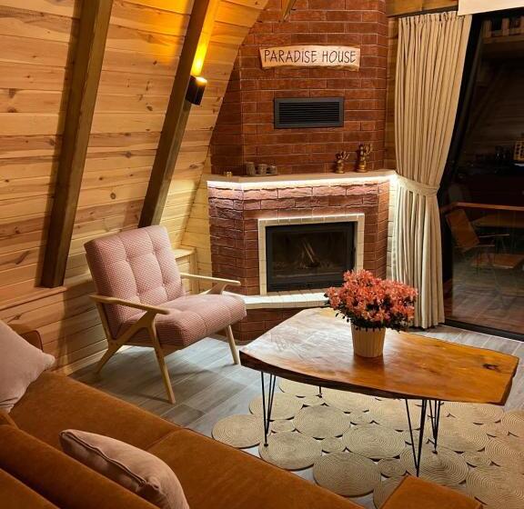 Paradise House   Bungalov