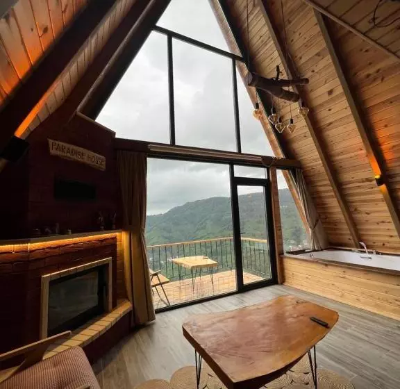 Paradise House   Bungalov