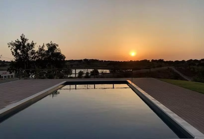 Majatalo Monte Clérigo Casas De Campo