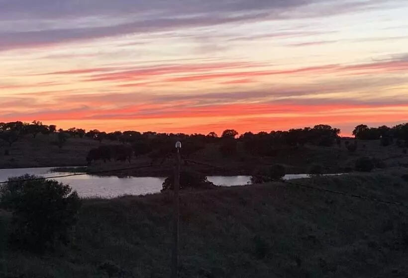 Majatalo Monte Clérigo Casas De Campo