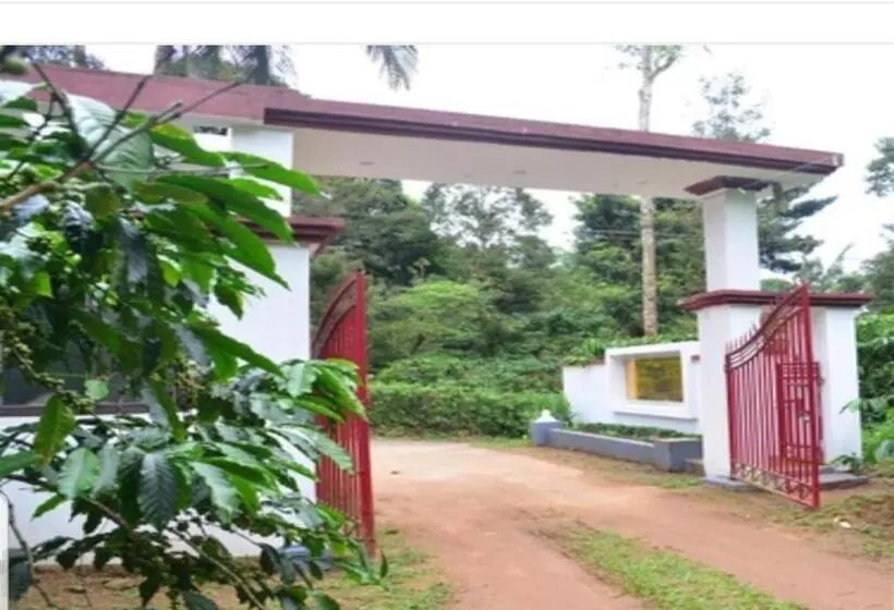 リゾートホテル Orange Valley Plantation Holiday Coorg