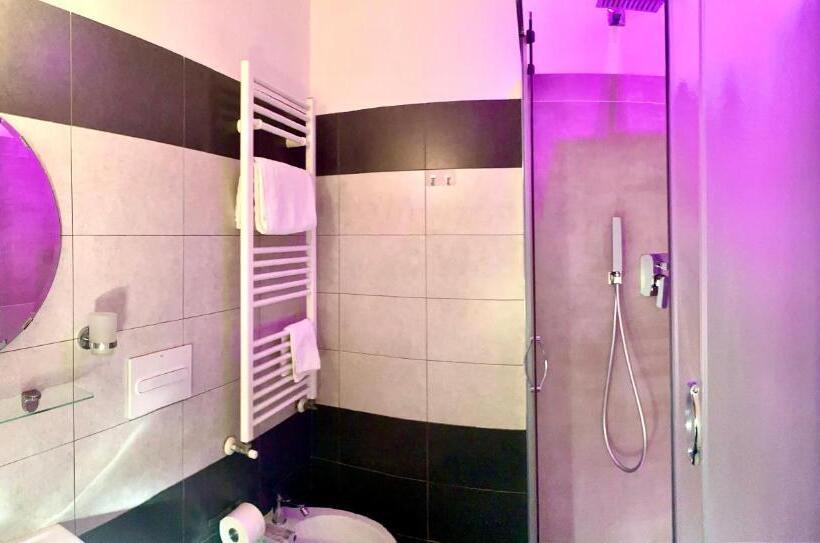 ベッドアンドブレックファースト Bed Cinecittadue