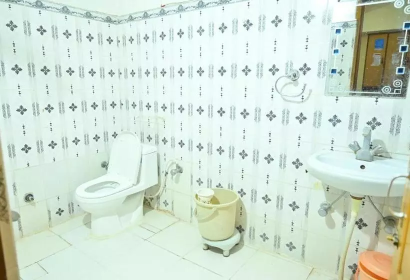 Hotelli Abhi International