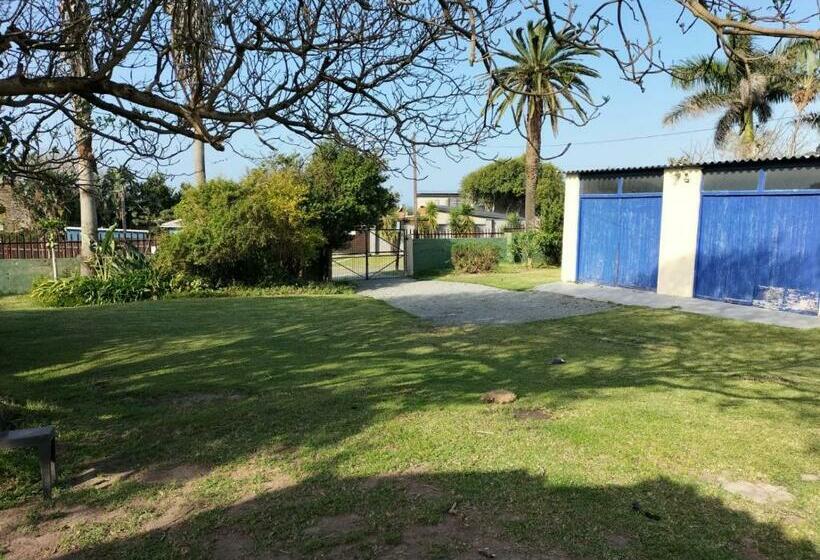 פנסיון Sea Shells Guest House