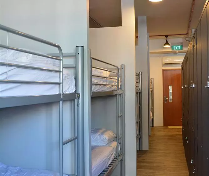 Hostel Fisher Bed&Breakfast