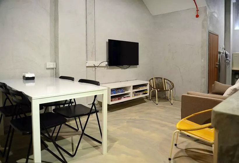 Hostel Fisher Bed&Breakfast