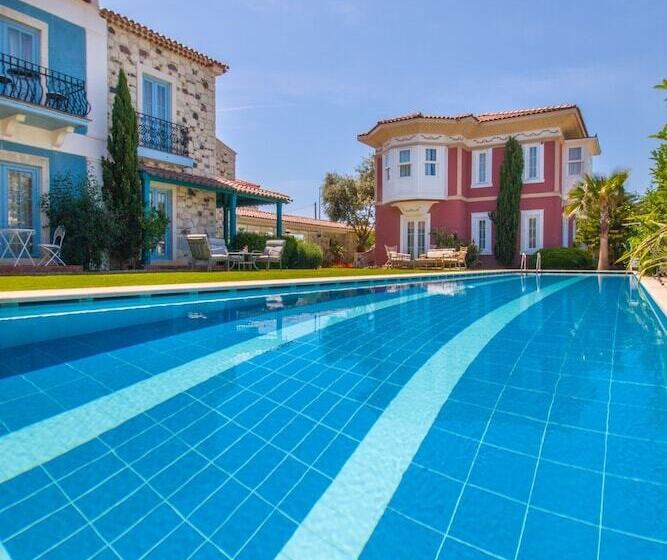 ホテル Alacatı Onoda