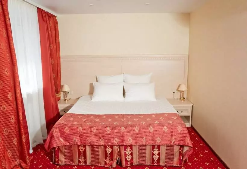 Szálloda Amaks Centralnaya