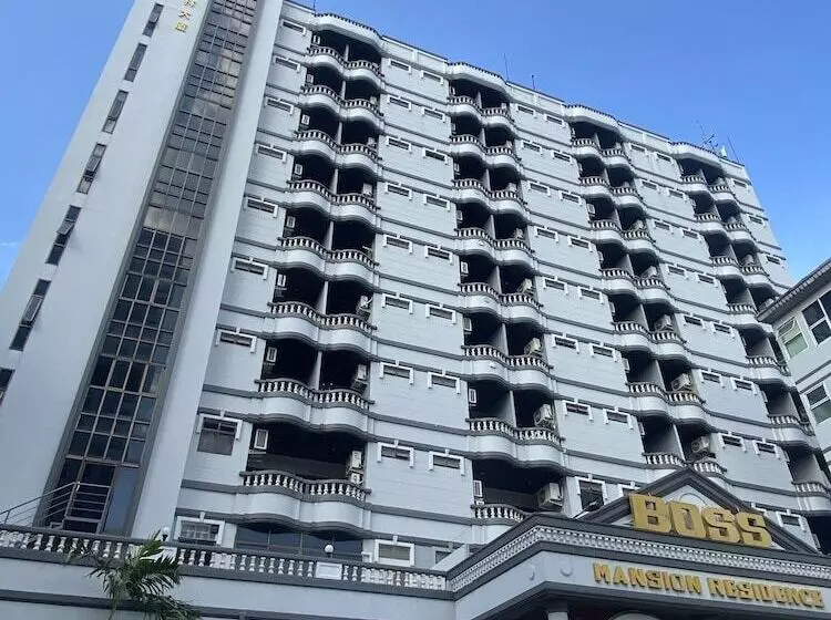 هتل Boss Mansion