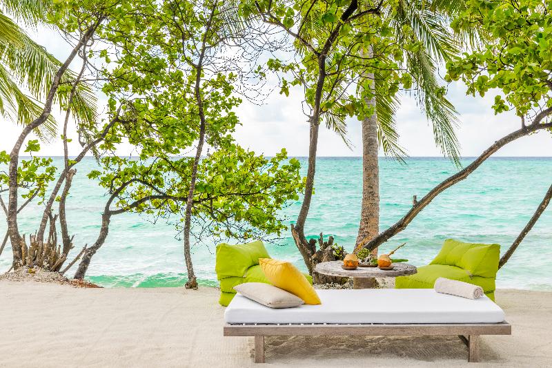 هتل Como Maalifushi   Partner Travels Free For 7 Nights Or More