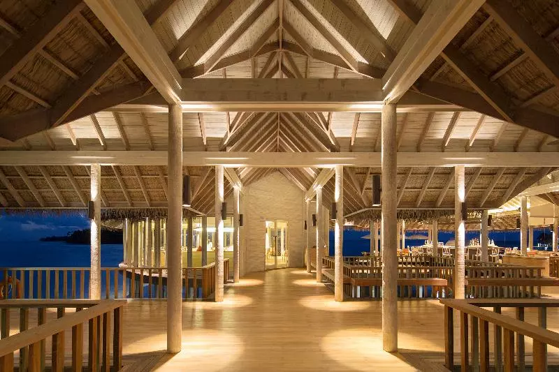 هتل Como Maalifushi