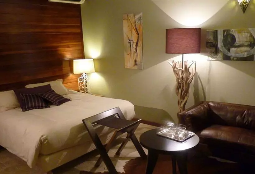 هتل Diana Dea Lodge