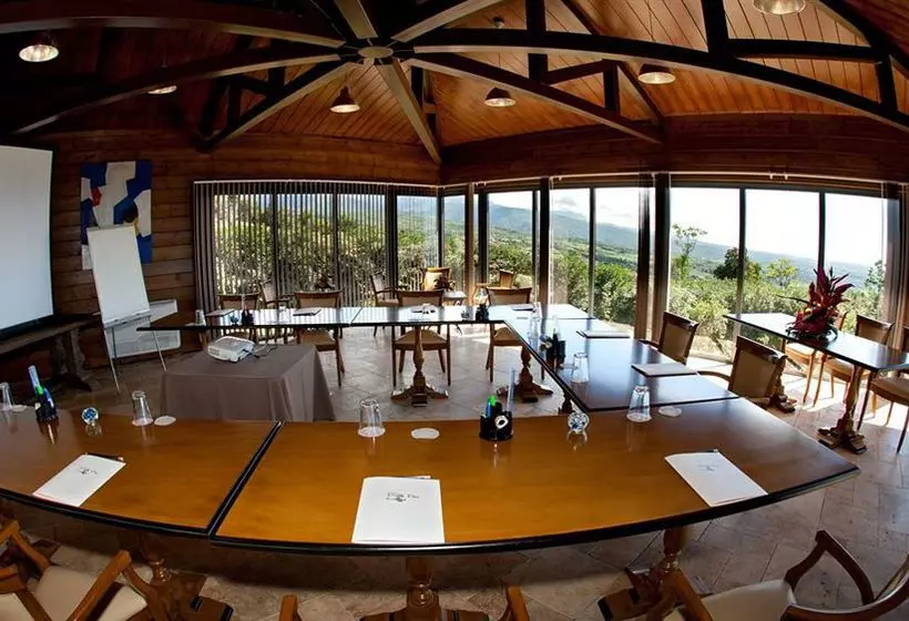 هتل Diana Dea Lodge