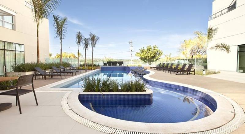 فندق Esuites Transamérica Lagoa Santa