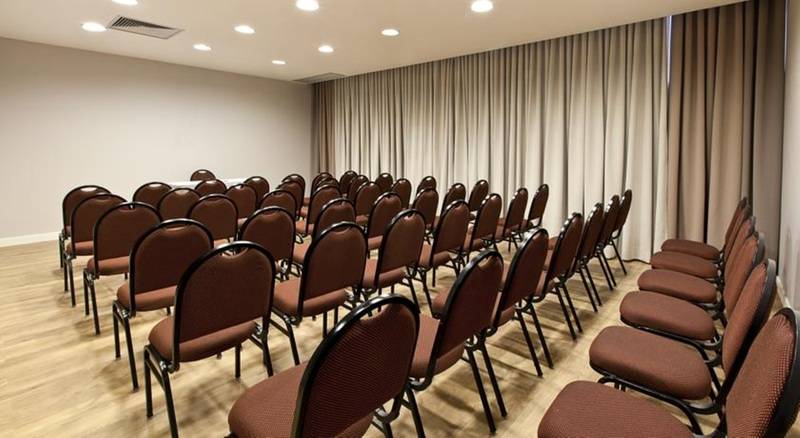 فندق Esuites Transamérica Lagoa Santa