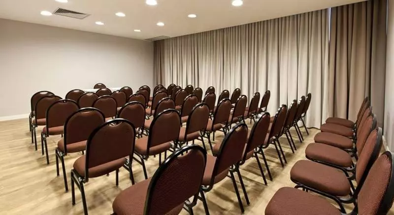 Hôtel Esuites Transamérica Lagoa Santa