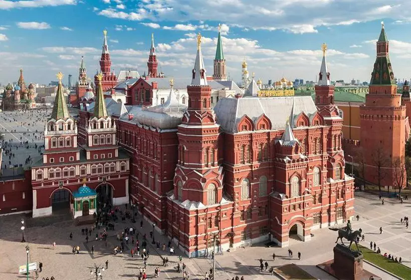 호텔 Four Seasons  Moscow