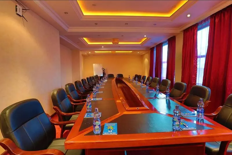 هتل Friendship International