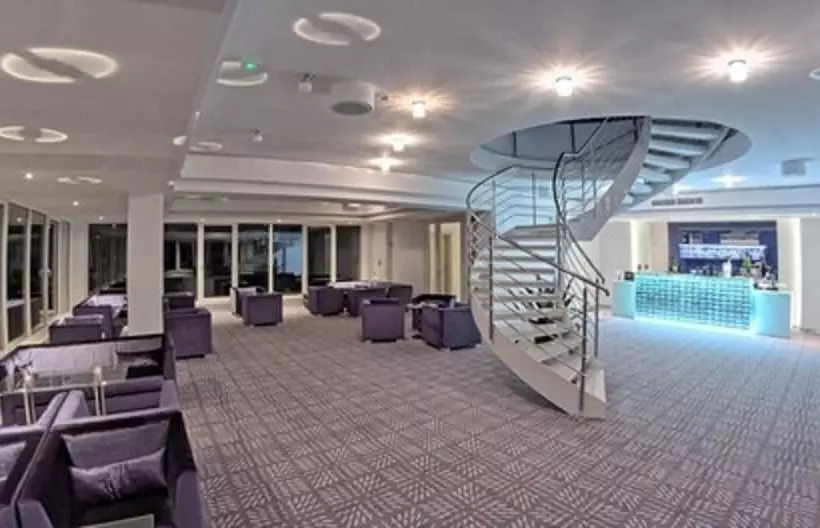 בית מלון כפרי Grand Lubicz Uzdrowisko Ustka