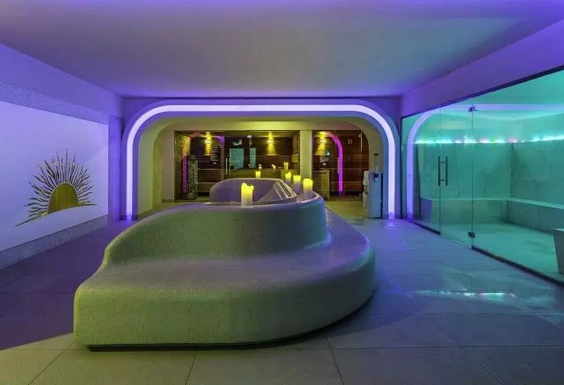 בית מלון כפרי Grand Lubicz Uzdrowisko Ustka