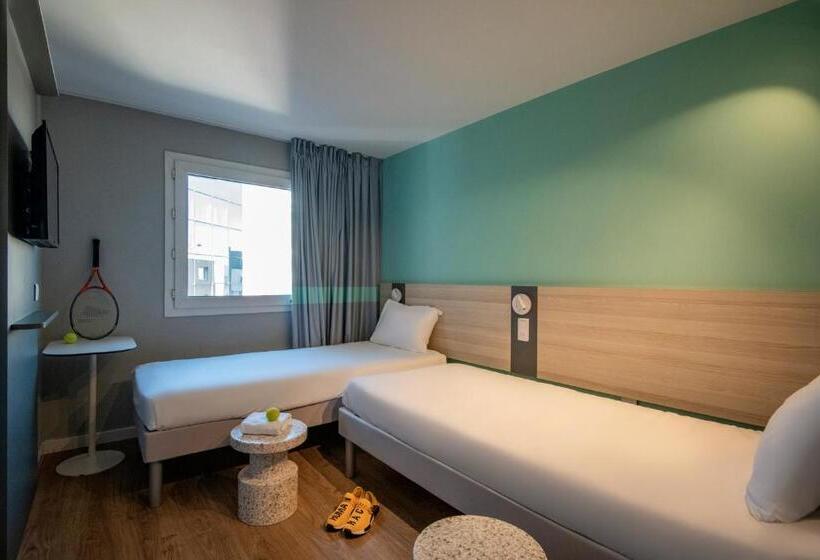 בית מלון כפרי Ibis Budget Nice Aeroport