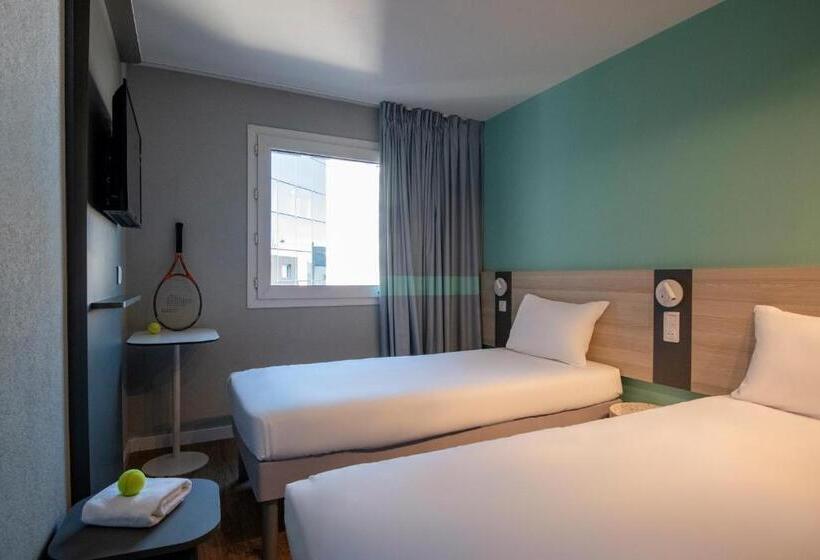 בית מלון כפרי Ibis Budget Nice Aeroport