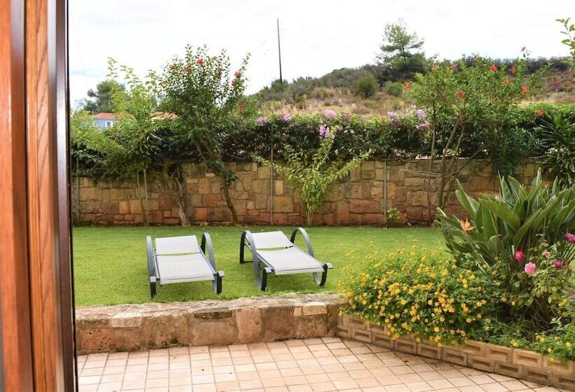 בית מלון כפרי Melidron