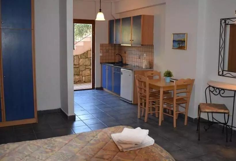 בית מלון כפרי Melidron