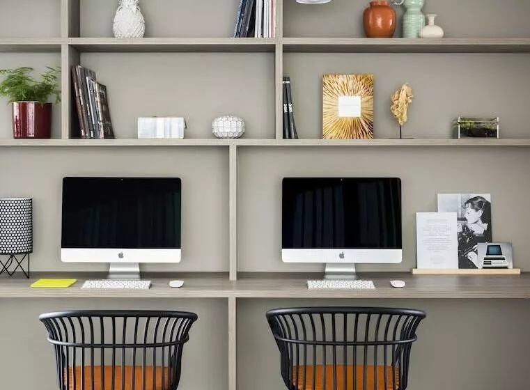 Okko Hotels Grenoble Jardin Hoche