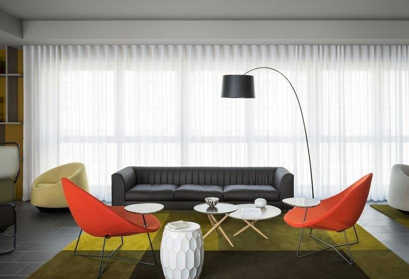 Okko Hotels Grenoble Jardin Hoche