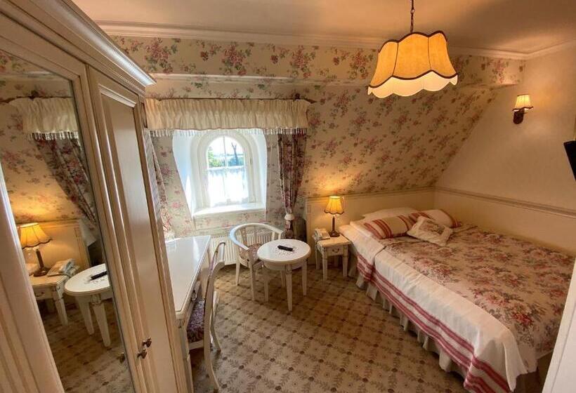 酒店 Pałac Borynia