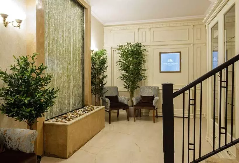 호텔 Tbilisi Laerton