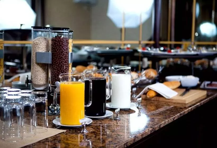 호텔 Tbilisi Laerton