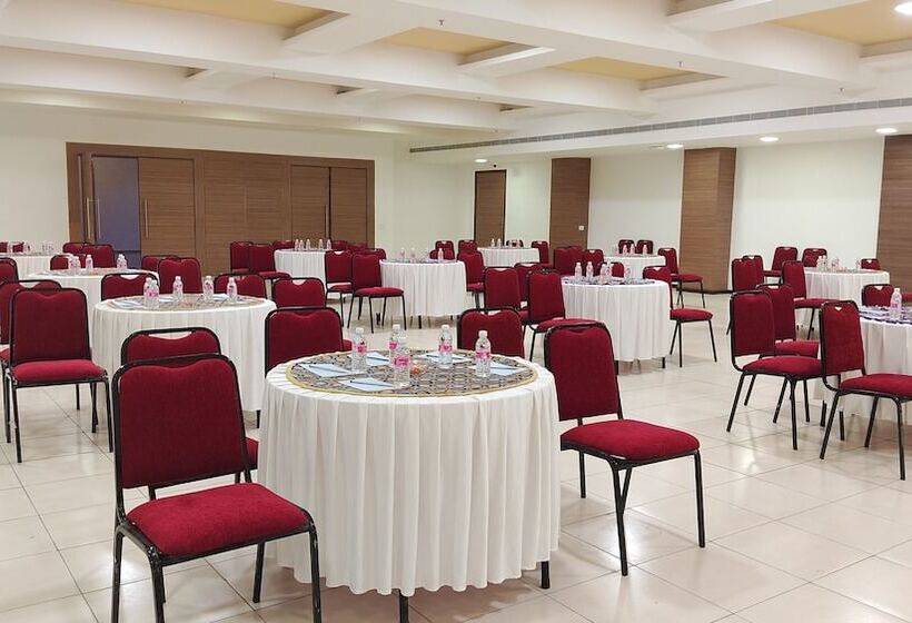 Hotel Sterling V Grand Madurai