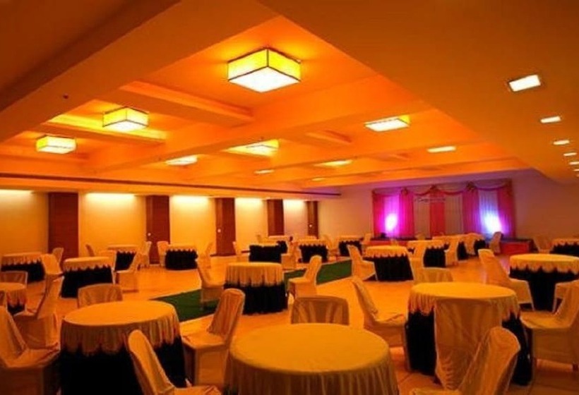 Hotel Sterling V Grand Madurai