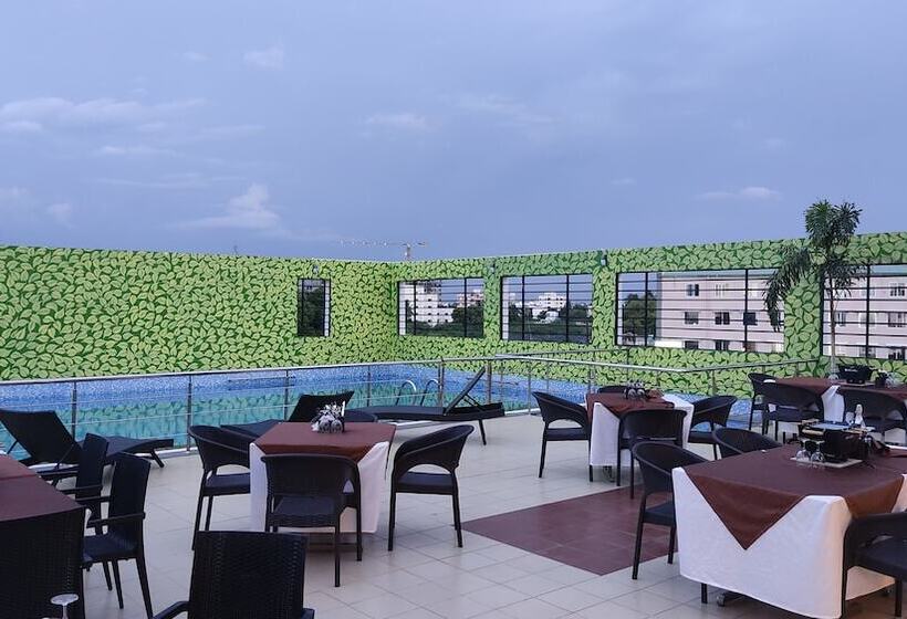 Hotel Sterling V Grand Madurai