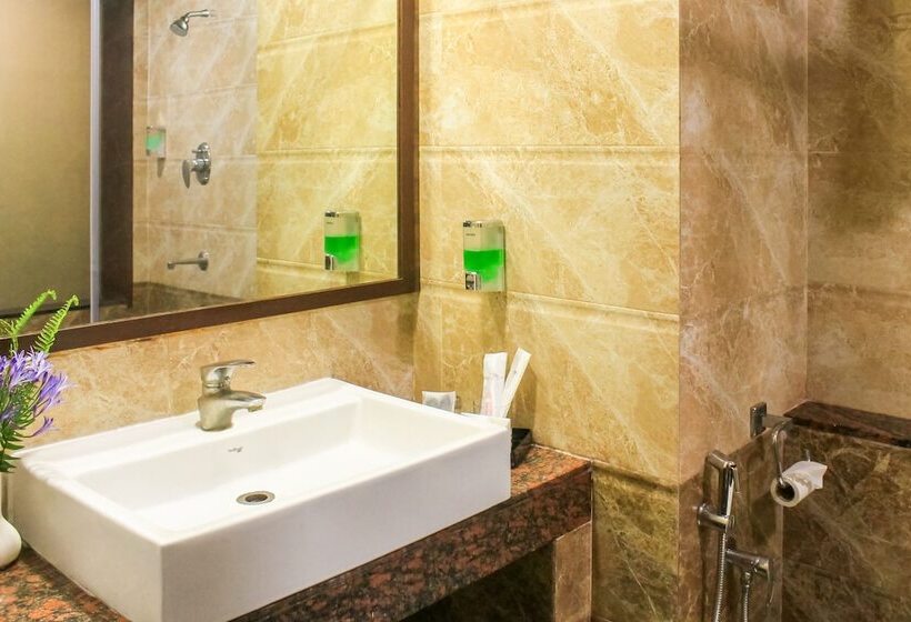 Hotel Sterling V Grand Madurai