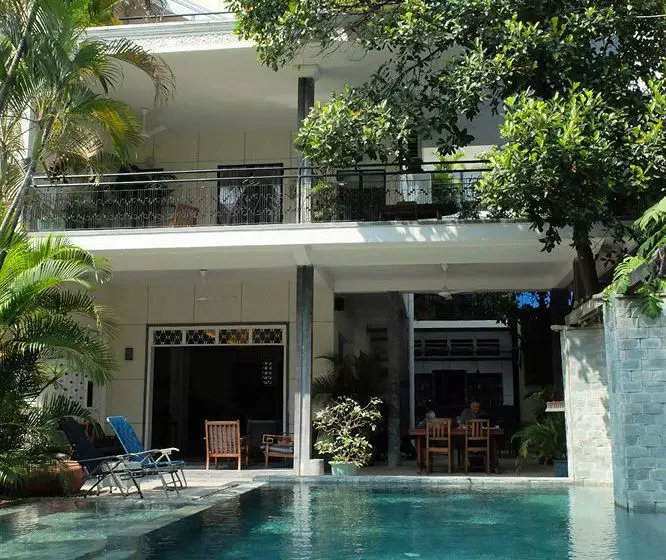 فندق The Sangkum