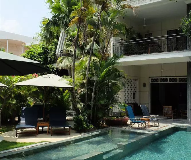 فندق The Sangkum