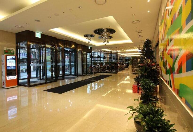 Tmark Hotel Myeongdong