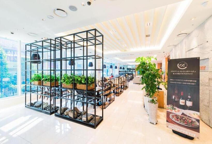 Tmark Hotel Myeongdong